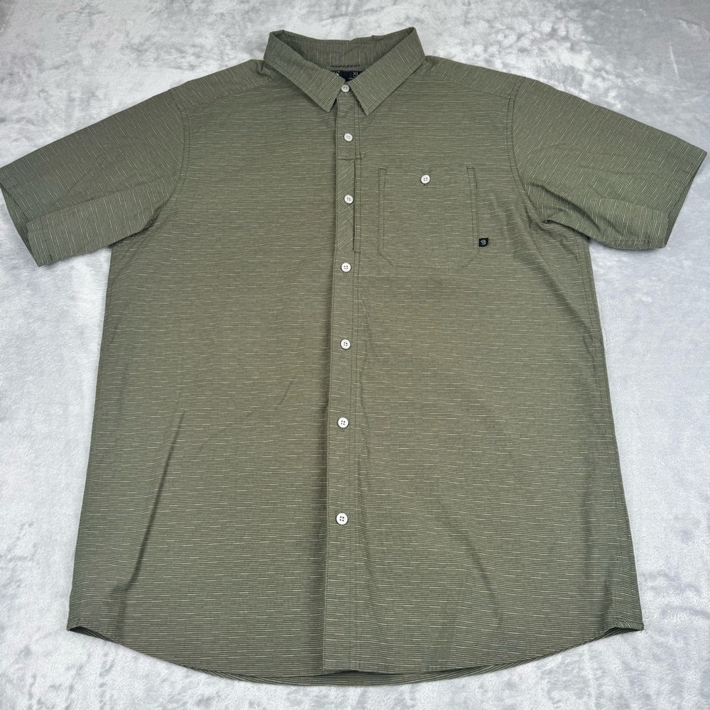 Mountain Hard Wear Shirt Mens Size XL Button Up Short Sleeve Green Pocket
